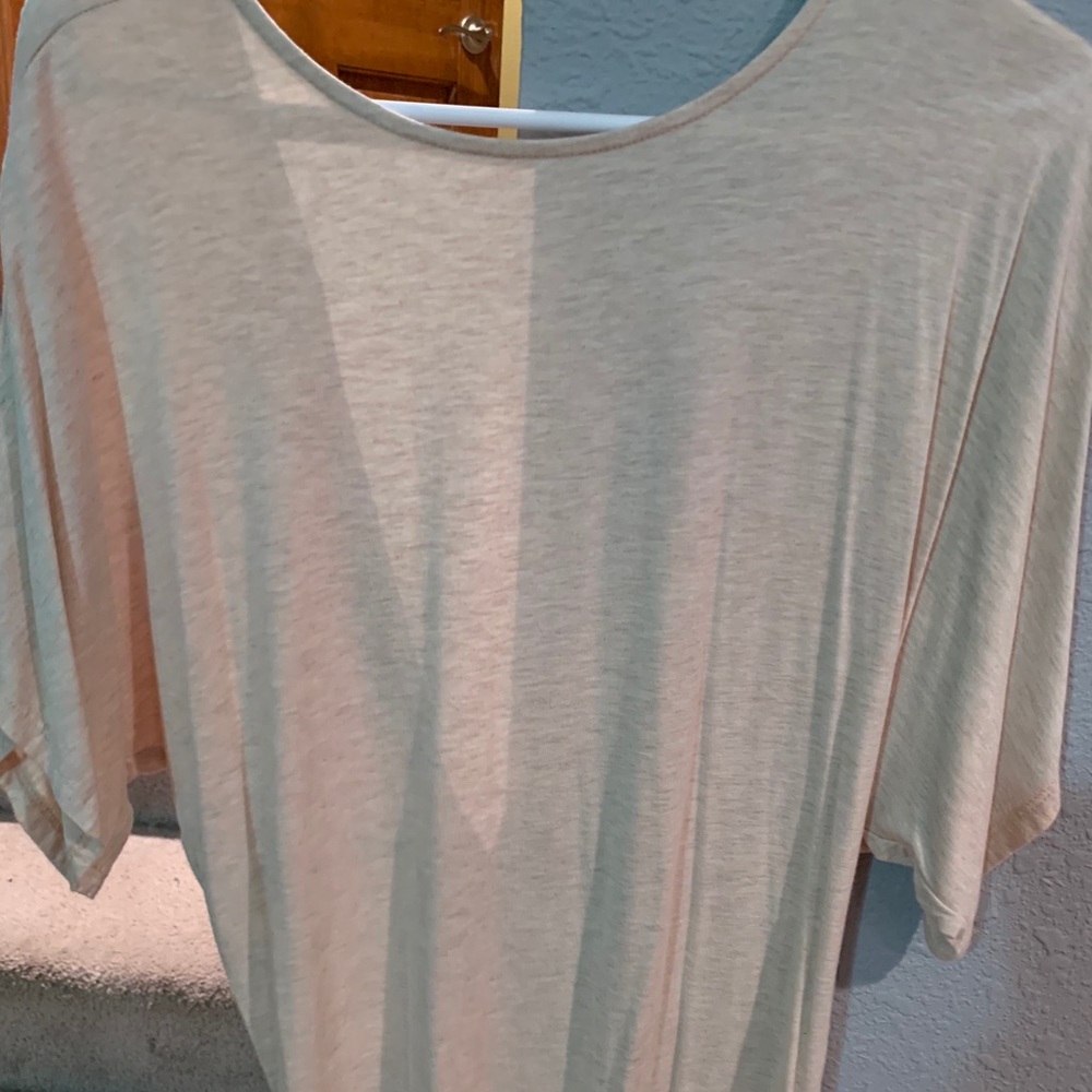 Tan knotted tee